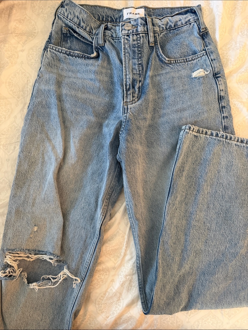 Frame Denim Wide Leg Jean